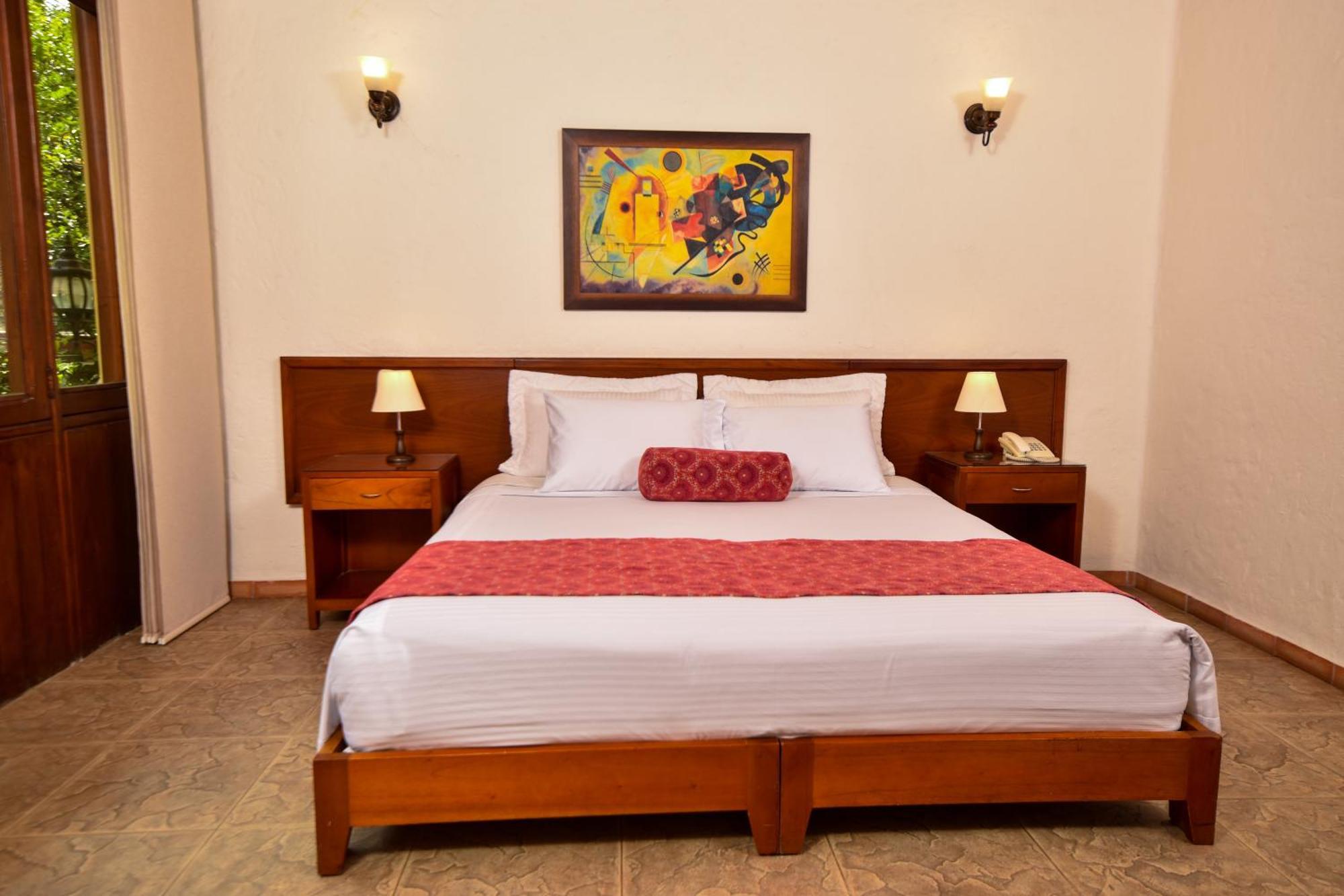 מדיין La Campana Hotel Boutique מראה חיצוני תמונה